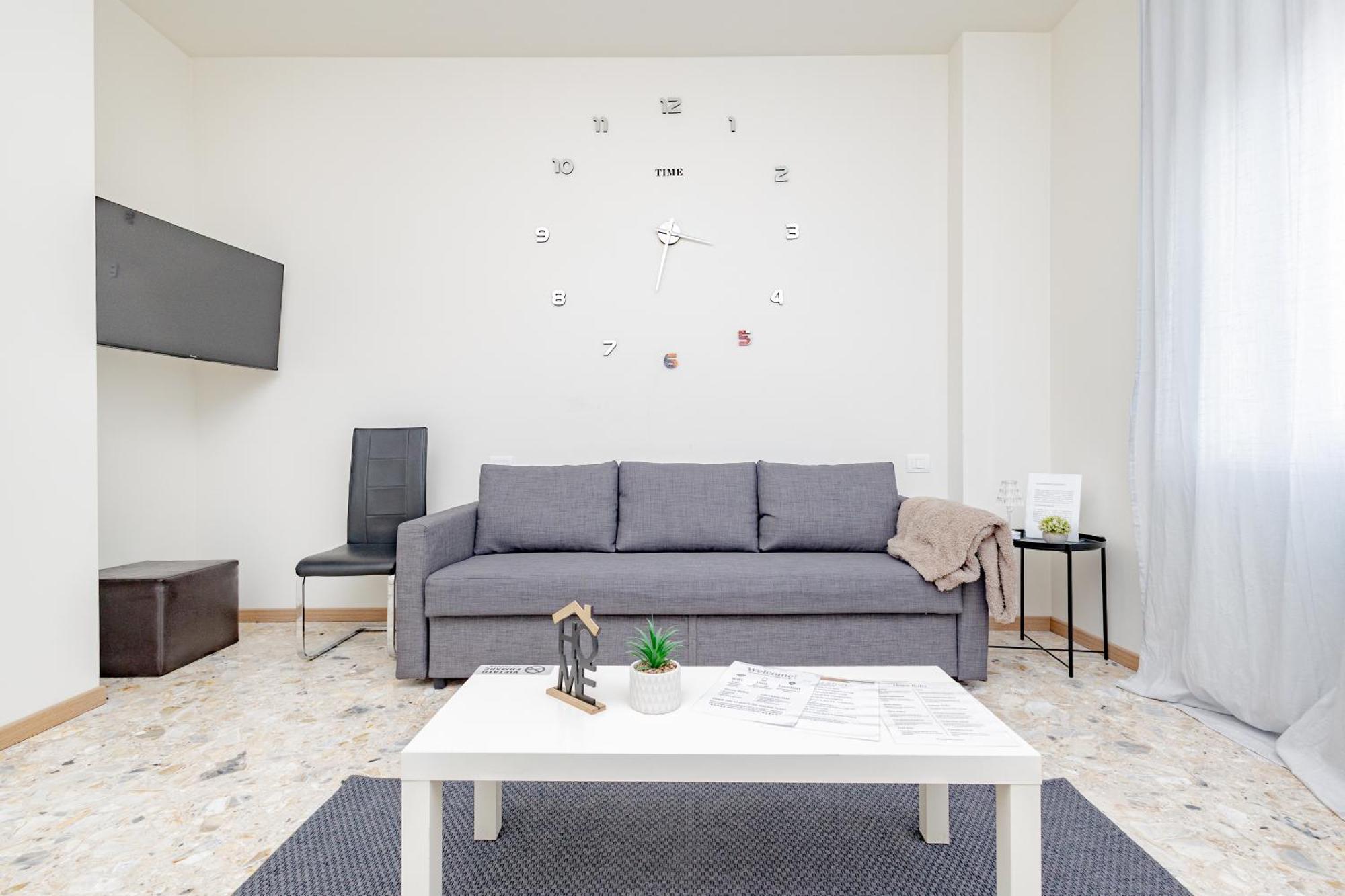 Apartment Golden House *